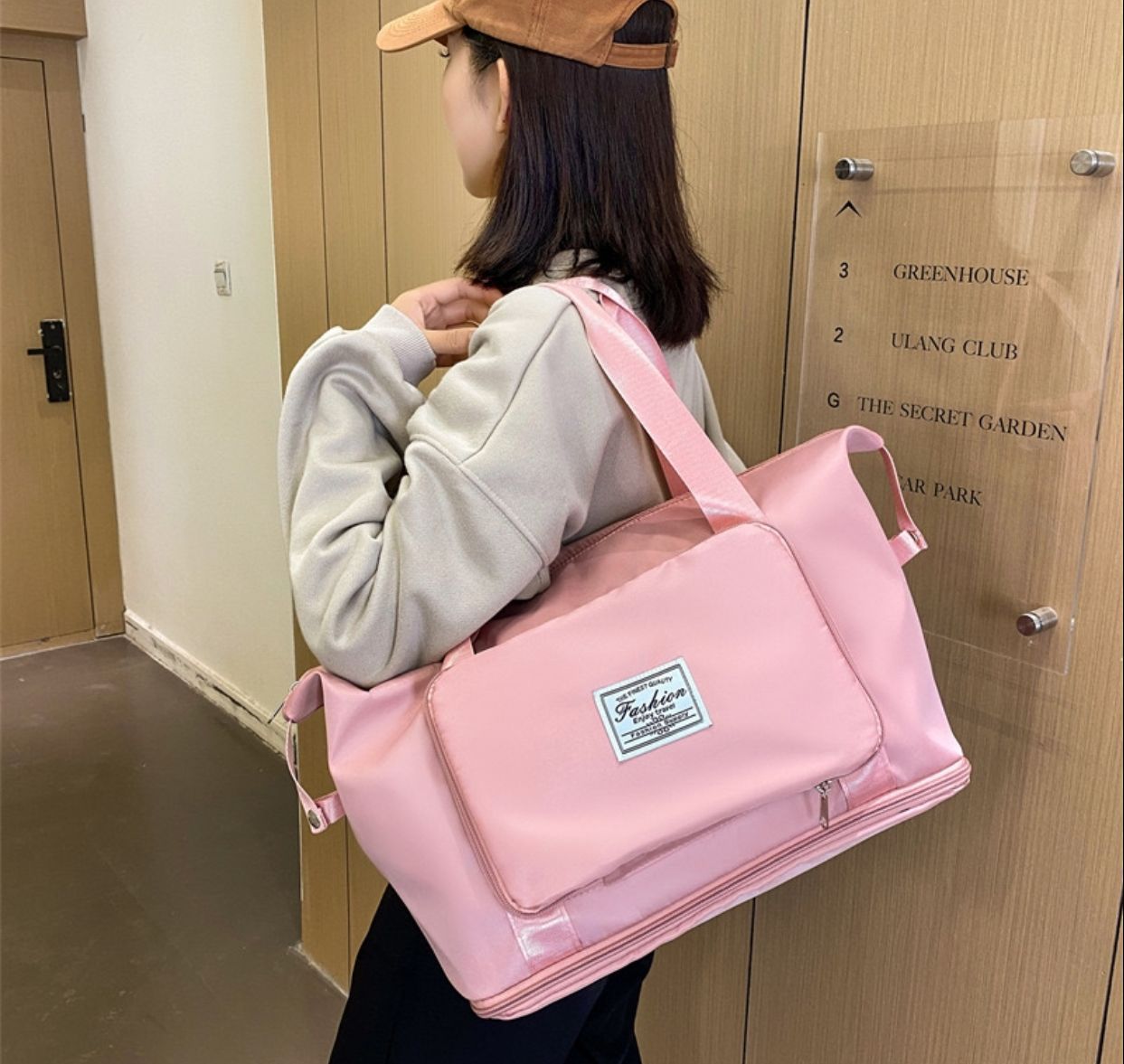 Bolso Elegante Expandible: Sofisticación y Versatilidad en Un Solo Accesorio ✨👜